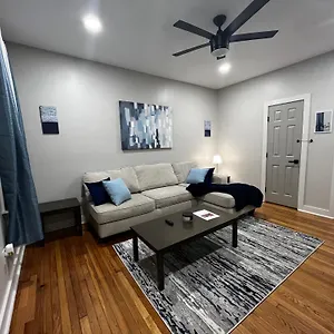 Apartment Midtown Hideaway: Just 3 Miles From Everything!, Memphis